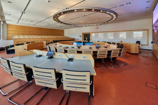 220809_Rathaus_STGT_kl_Saal_Totale_1102_sRGB_300dpi_HR